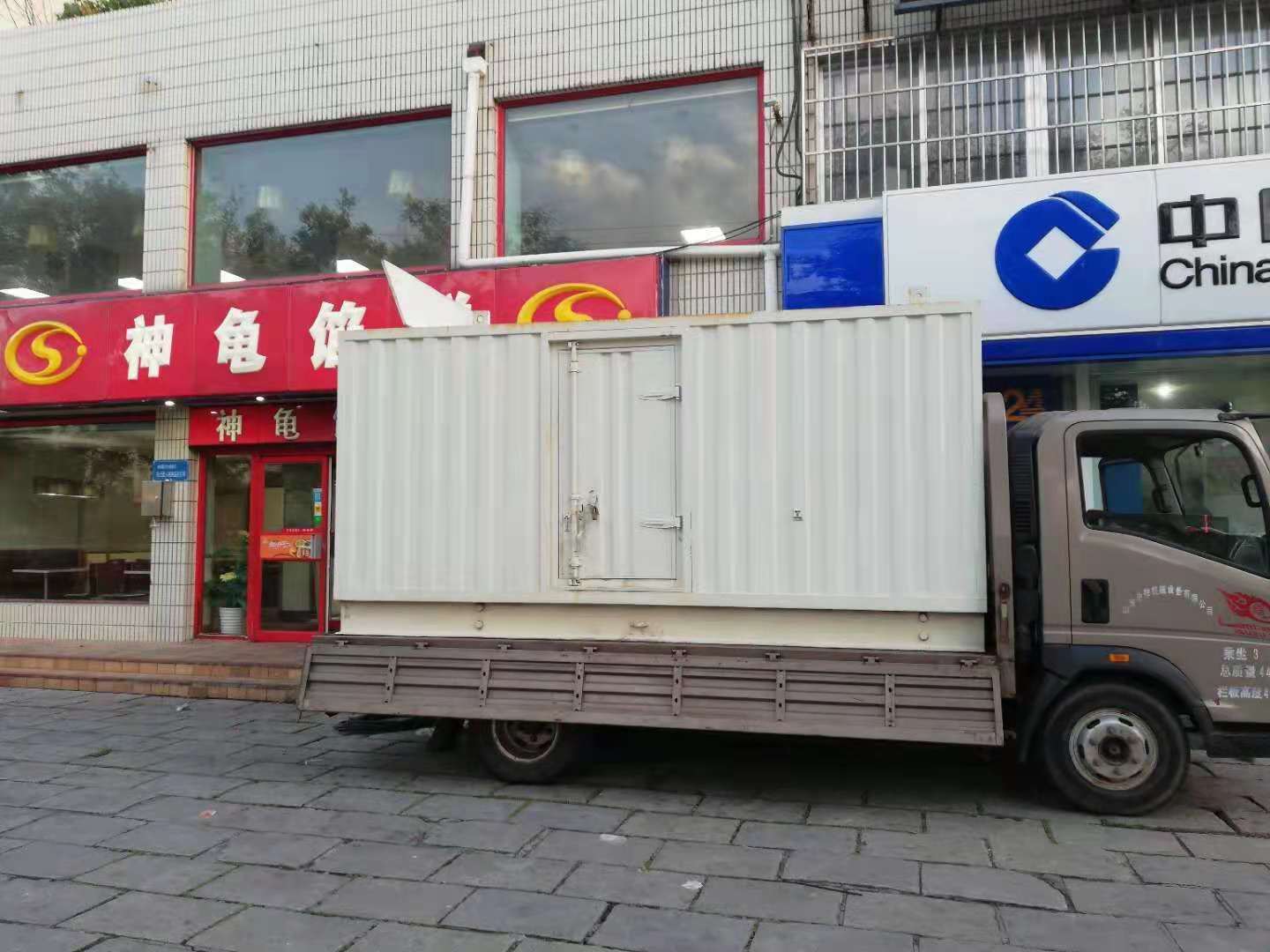 原阳出租发电机-柴油发电机组错误的启动方式