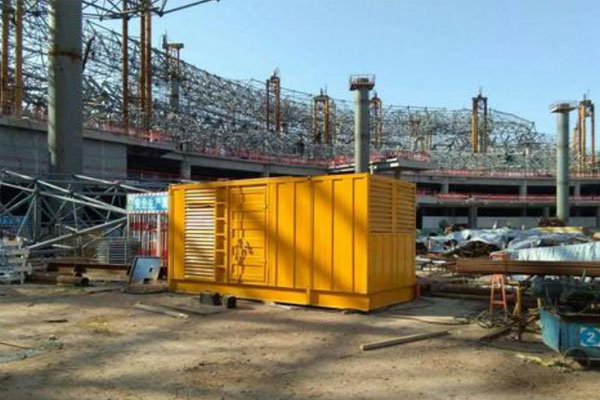 原阳发电机出租如何判断空气滤清器是否需要更换？